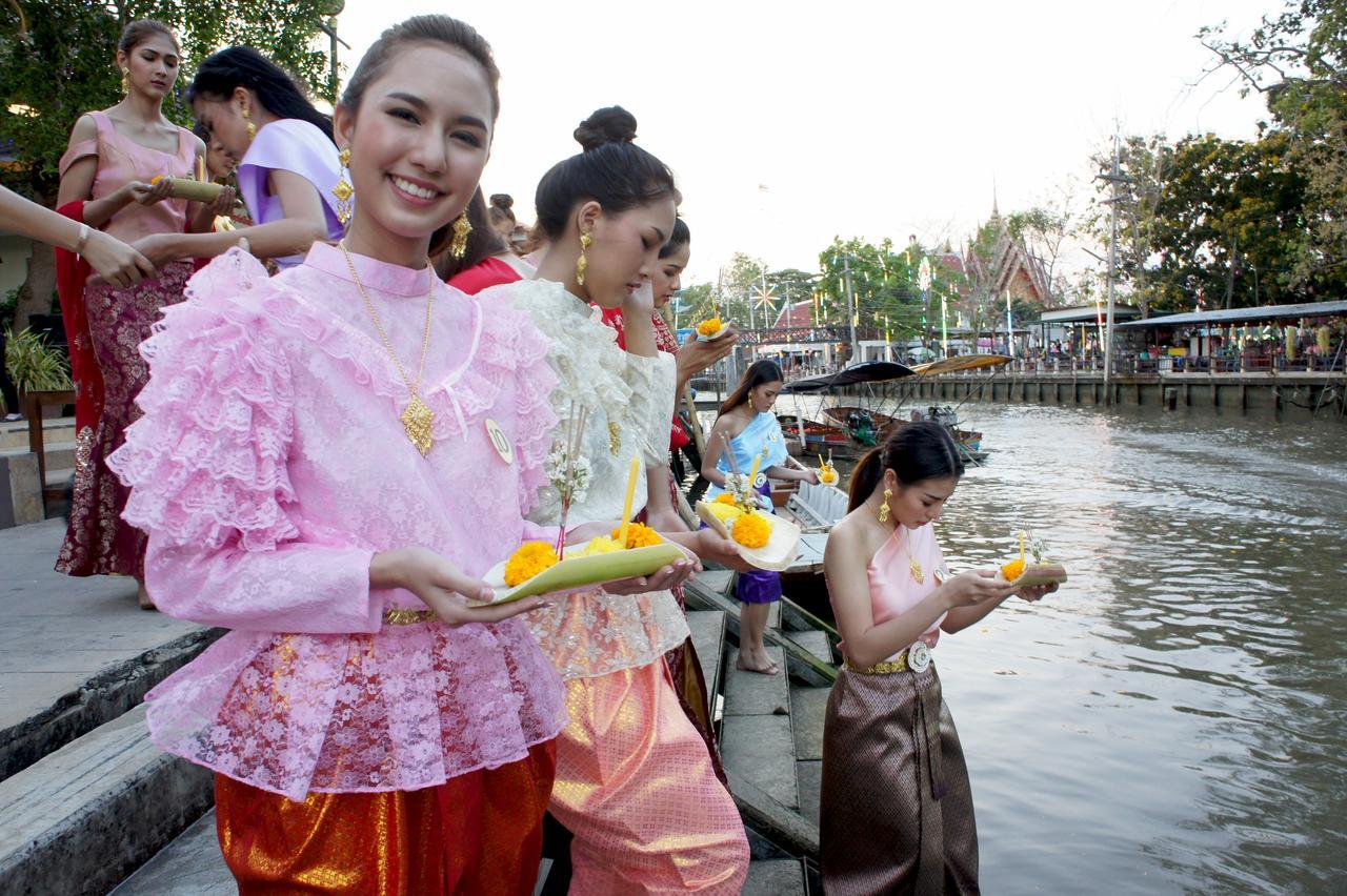 Chuchaiburi Sri Amphawa Extérieur photo
